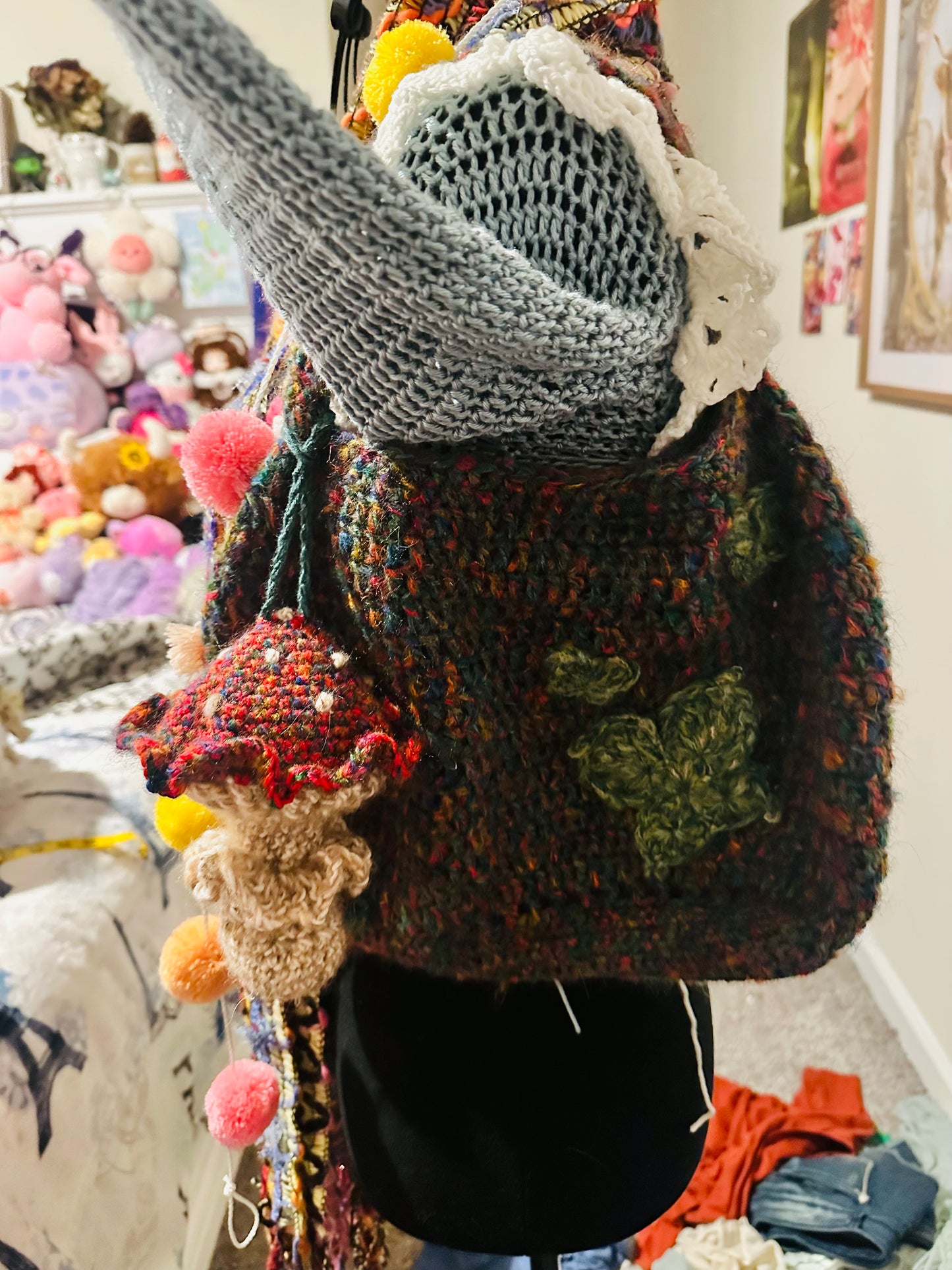 A Fairy’s Foraging Bag